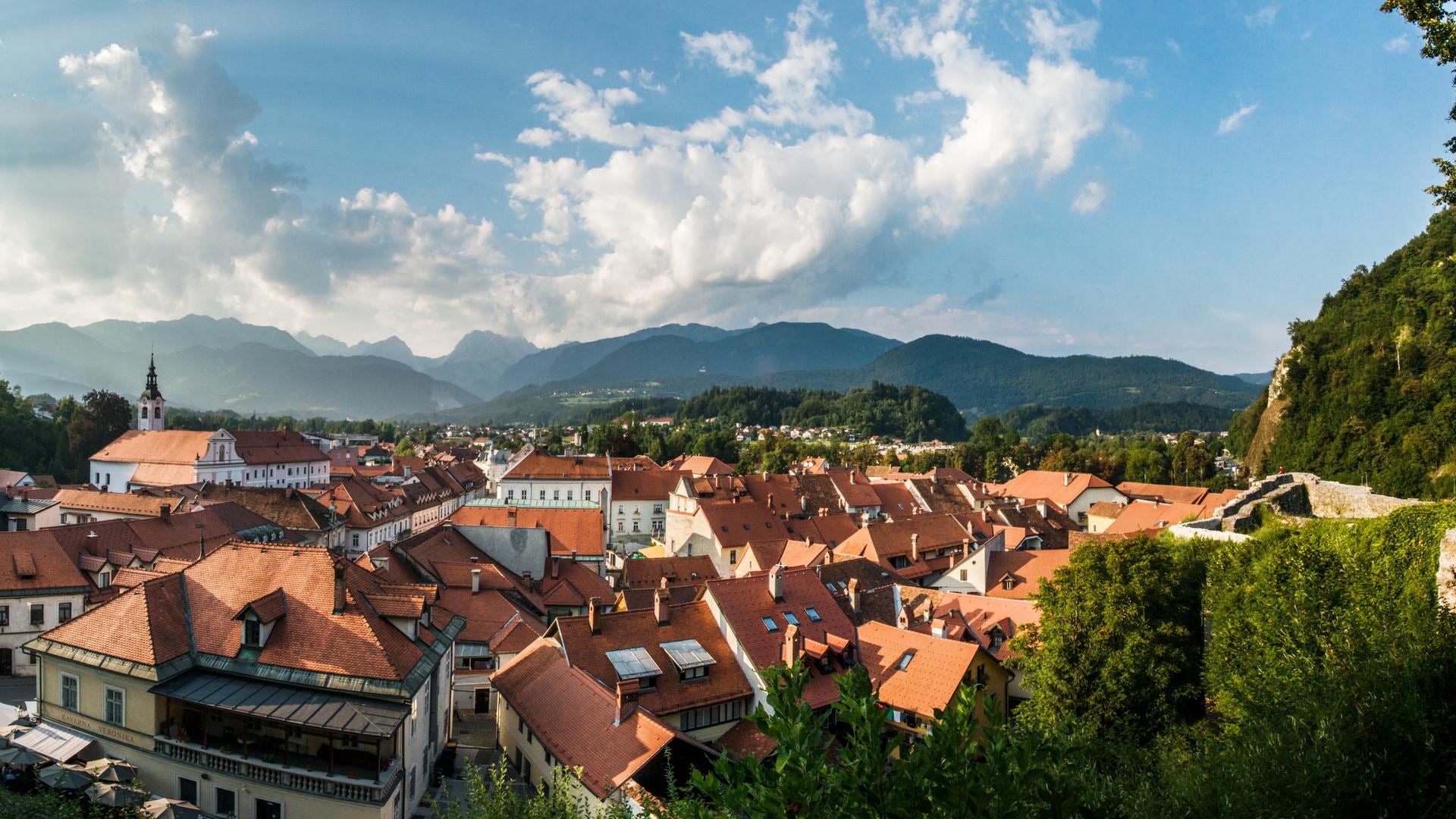 The red roofs of Kamnik below the Kamnik Alps